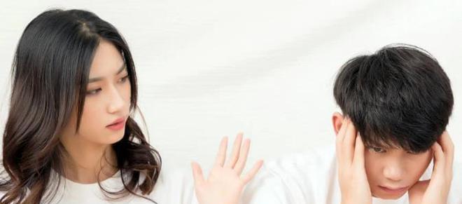 老公要离婚，如何挽回他的心？（用爱和理解，重新点燃爱的火花）-第3张图片-恋语空间