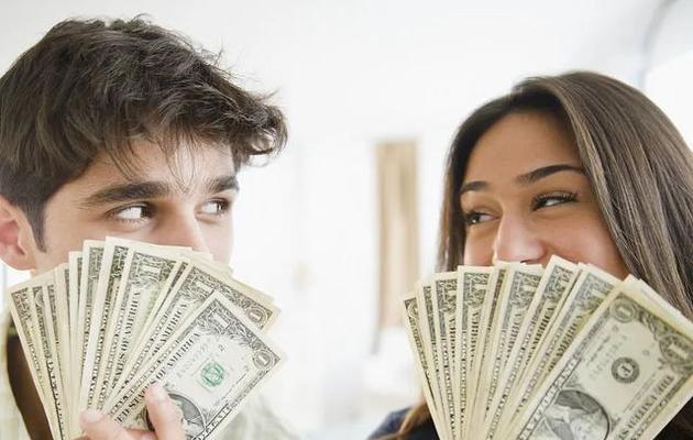 男人如何应对前妻提出分手的决定（从心理调适到情感疏导，帮你度过难关）-第1张图片-恋语空间