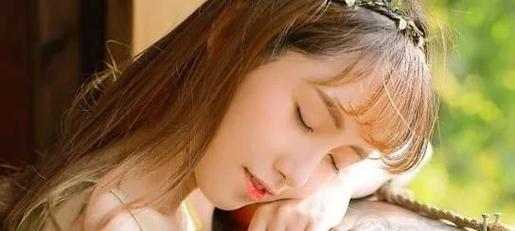 挽回容易感动的女生的心（从情感出发，以真心互动，让她回心转意）-第3张图片-恋语空间
