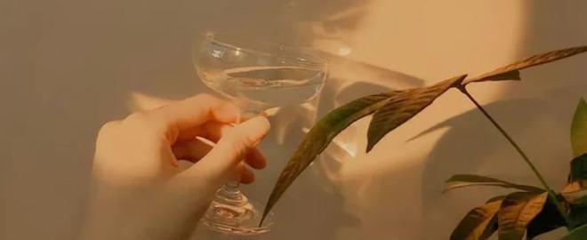 如何挽回被拉黑的人？（逆转局面，重获信任的方法）-第2张图片-恋语空间