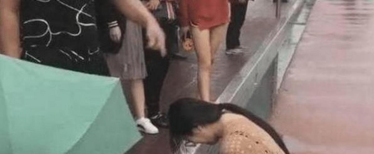 挽回男友的4个狠招（让男友跪求复合的必杀技，教你如何收复他的心）-第1张图片-恋语空间