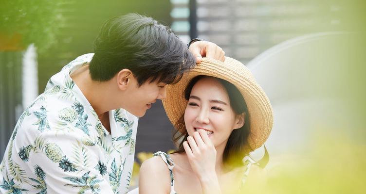 狠招教你让男友跪求复合！（挽回男友的必杀技，4个招数让他向你低头）-第1张图片-恋语空间