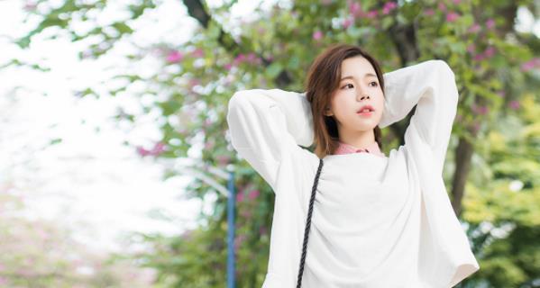 如何挽回双子座女友？（双子座女友的个性特点及应对策略）-第1张图片-恋语空间