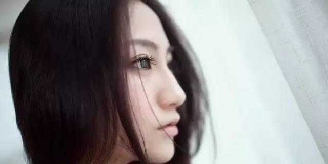 老婆出轨怎么办？（掌握方法，化解矛盾，重建家庭）