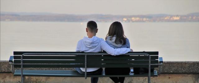 以婚外情没有未来怎么办？（情感崩溃时的应对之道）
