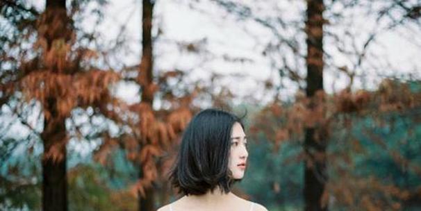 婚外情女人的内心世界（探究婚外情女人背后的真正动机及心理）-第1张图片-恋语空间
