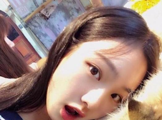 狮子座女生暗恋你的表现（15个明显的暗示，让你不再错过爱情）-第2张图片-恋语空间