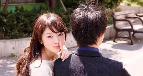 女人出轨的征兆与预防方法（如何避免被带绿帽子？）-第3张图片-恋语空间