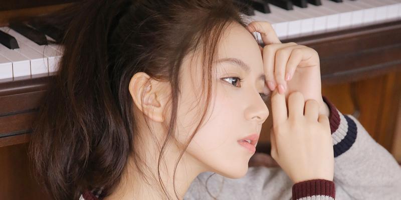掌握技巧，不暴露需求感的追女生指南（男生如何追女生才不会显得太“黏人”？——心仪网分享经验！）-第2张图片-恋语空间