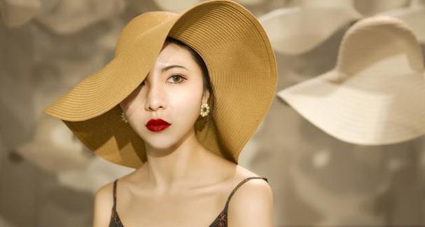 女人如何塑造内涵，散发魅力（拥有良好阅读习惯是关键）-第2张图片-恋语空间
