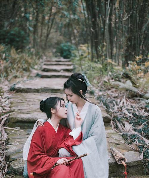 恋爱中女人的掉价行为（爱情、自尊心、和对自己的价值认知）