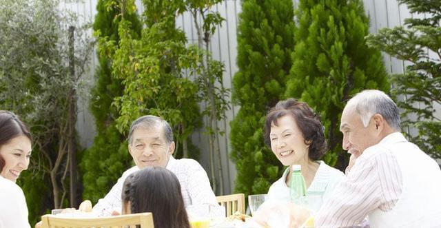 婆媳相处，如何赢得婆婆的疼爱？（掌握这几点技巧，你可以和婆婆相处得更融洽）-第3张图片-恋语空间