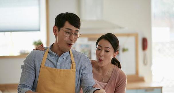 揭露隔壁的两个婊子的真面目（不良邻居恶行曝光，让你看清人性的丑陋）