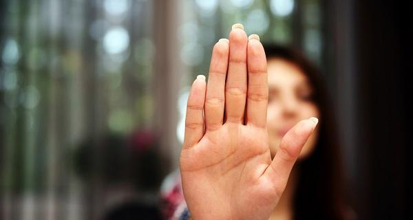 男友没性趣的原因剖析（探究男性性欲低下的原因和解决方法）-第1张图片-恋语空间