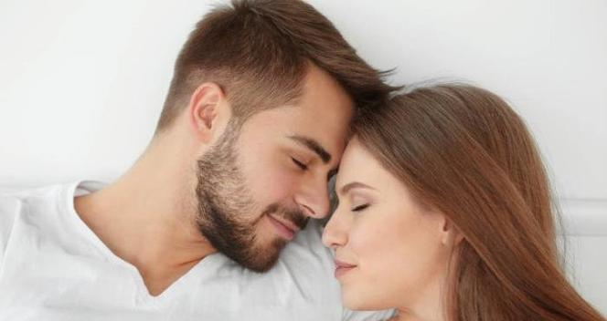 老婆出轨了，还能挽回吗？（如何挽救已经离婚在即的婚姻？）-第2张图片-恋语空间
