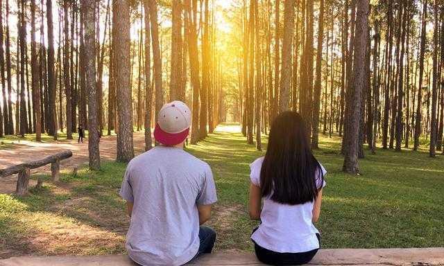 女人恋爱低级错误，引以为戒！（四大错误让你的爱情路更崎岖）-第3张图片-恋语空间