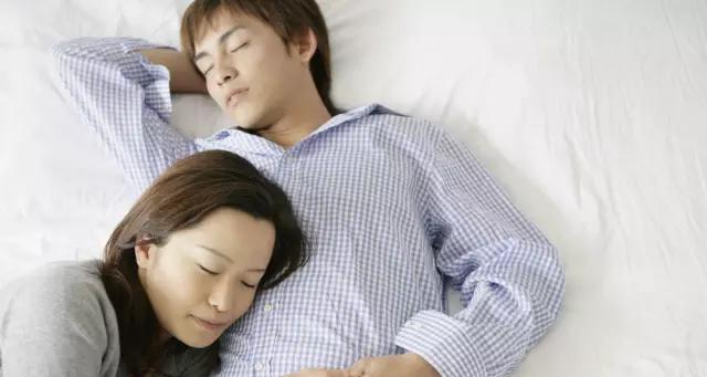 婚姻稳定的关键-如何预防老公出轨？（保持情感沟通、保持外表魅力、建立信任关系、理性分析情况）