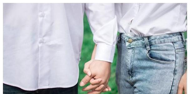 男人为何喜欢找“温柔顺从”的女人结婚（探究男性选择伴侣的心理需求和社会背景）-第1张图片-恋语空间