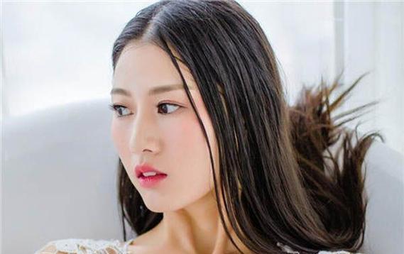 是否应该和有心机的女生交往？（深度探讨交往心机女子的利弊与应对策略）-第1张图片-恋语空间
