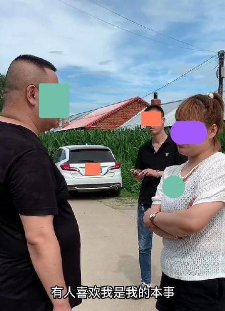 女友故意和别的男生亲近，为什么？（探究女友故意让男友吃醋的原因及解决方案）-第2张图片-恋语空间