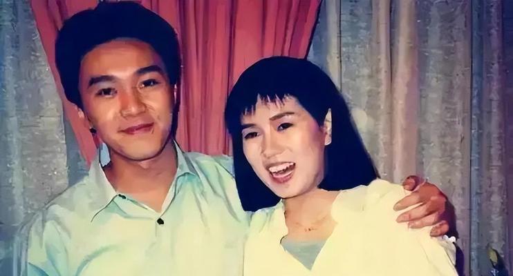 我爱他，他却不爱我——从相爱到分手的痛苦历程（男友说没感觉，女友却不愿放手，反复作死直到分手）-第3张图片-恋语空间