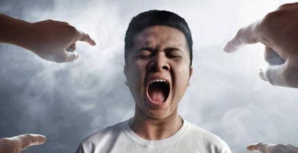 如何安全地分手？-摆脱有暴力倾向的男友（分手、保护自己、寻求帮助、未来规划）-第3张图片-恋语空间