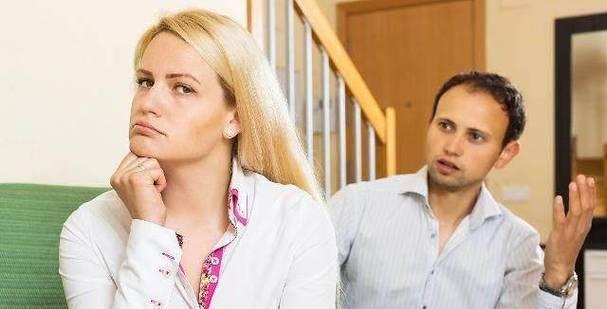 以夫妻吵架为例，如何保护夫妻感情？（学会控制情绪、聆听对方、表达真实想法）
