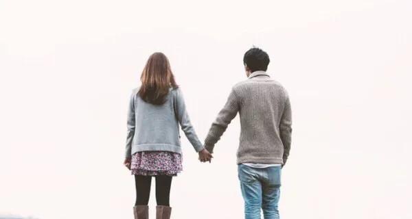 挽回友谊，重修旧好（以好朋友闹矛盾，如何化解纷争）-第2张图片-恋语空间