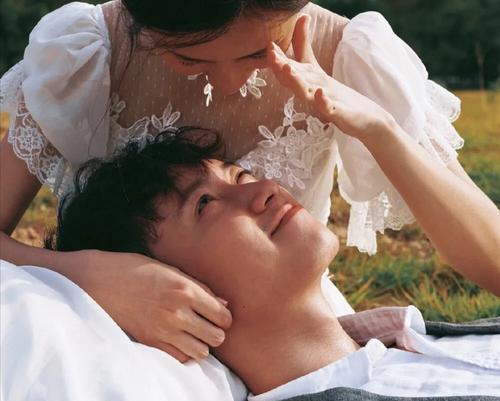 分手后多久见面最容易复合？（探究复合的最佳时机与方式）-第2张图片-恋语空间