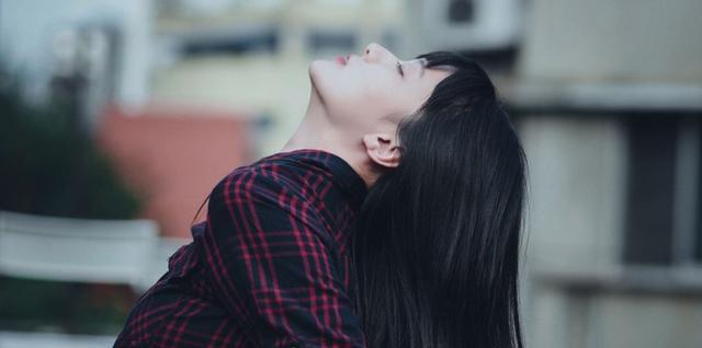 挽回绝情女人的方法（如何让她重新爱上你）-第1张图片-恋语空间