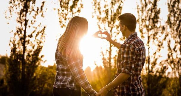 如何恢复夫妻间的信任（重建信任，让爱情更长久）