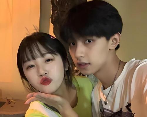 如何以做朋友为突破口成功挽回前男友（掌握这些技巧，让前男友主动找上门来）