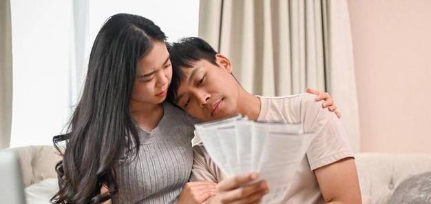 男人出轨初期如何挽回婚姻（掌握正确方法，以爱之名重建家庭）-第3张图片-恋语空间