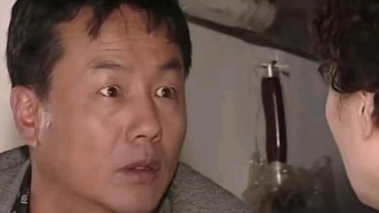 老公突然失踪，还有挽回的可能吗？（夫妻之间的信任和沟通如何影响关系？）-第3张图片-恋语空间