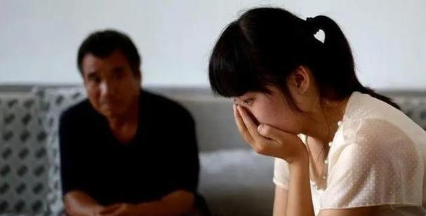 他的矛盾情感让我们陷入了困境（他的矛盾情感让我们陷入了困境）