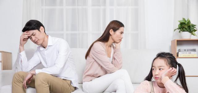 男人出轨的心理分析（探究男人出轨的原因和心理变化，提醒女性避免情感危机）-第2张图片-恋语空间
