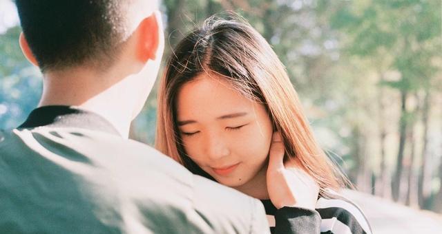 离婚后又有联系情人怎么做？（保持距离还是重燃爱火？）-第3张图片-恋语空间