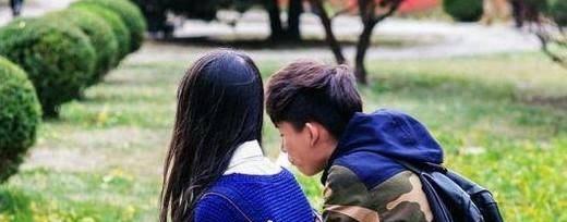 挽回前男友妈妈心意的秘诀（如何让前男友妈妈重新接纳你——以挽回前男友妈妈说分手为例）-第3张图片-恋语空间