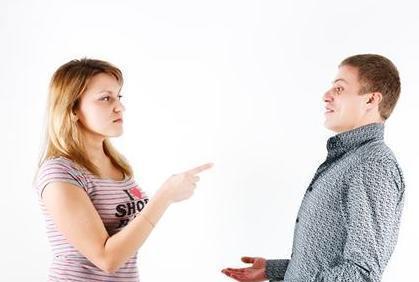 女人出轨后，复婚还是离婚？（复婚的多吗？为什么有些女人选择复婚？）