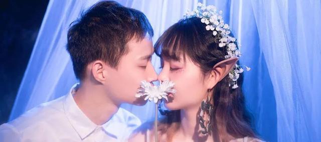 情侣分手的根本原因（探讨情侣分手的心理因素及行为表现）-第1张图片-恋语空间