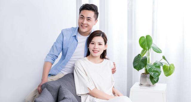 男人出轨如何挽回婚姻（用这个方法，让婚姻重新回到幸福的轨道）-第2张图片-恋语空间