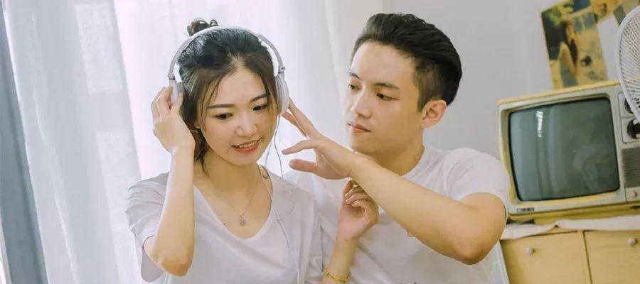 男人变心了怎么挽回他？！（掌握4个有效方法，重燃爱火吧！）