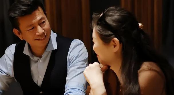 年龄差距引发的父母干涉恋情（当女友要分手，父母怎么办？）
