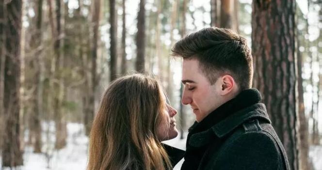 如何让对方回心转意，化解婚外情危机（走出婚外情的困境，重拾幸福生活）-第3张图片-恋语空间