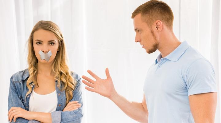 如何识别女性外遇征兆？（15个可以帮助你发现女性外遇的标志）