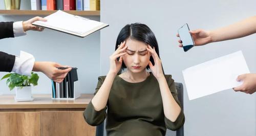 探究人类痛苦症的根源与解决方法（剖析心理、生理、环境等多方面因素，探讨缓解痛苦的有效途径）-第3张图片-恋语空间