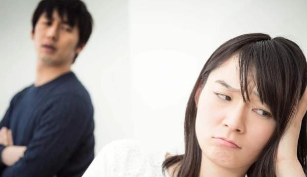 夫妻七年之痒，为何总会发生？（探究夫妻关系中的瓶颈期和危机点，从而解决矛盾问题）