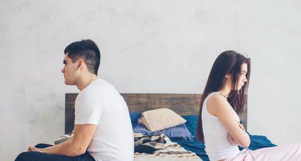 老婆出轨后男人挽回的全攻略（如何用正确的方法挽回老婆，重建婚姻？——挽回）-第1张图片-恋语空间