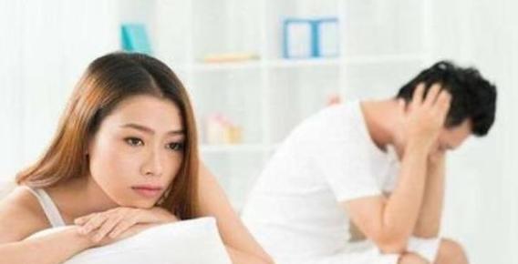 男人这3个表现说明心里有你，别急着说分手！（从行为举止看男人是否爱你，教你辨别男人心）-第1张图片-恋语空间