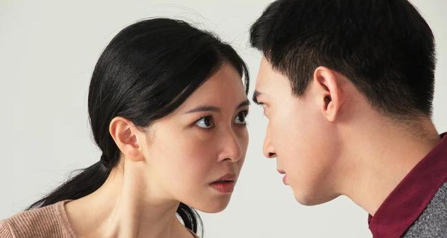 如何挽回精神出轨的老婆？（以情感为基础，用理智去行动）-第1张图片-恋语空间